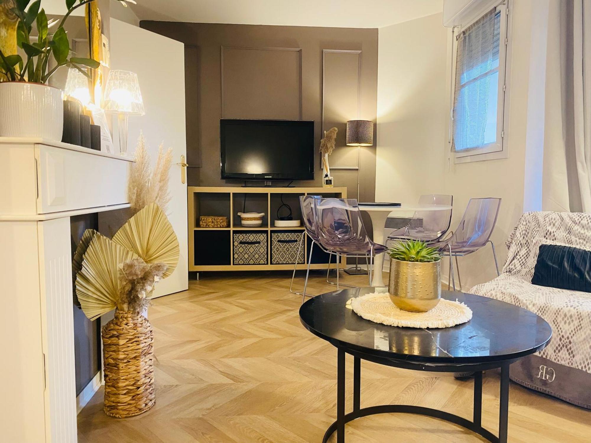 Top Location Apartment 10 Min Disneyland ブシー・サン ・ジョルジュ エクステリア 写真